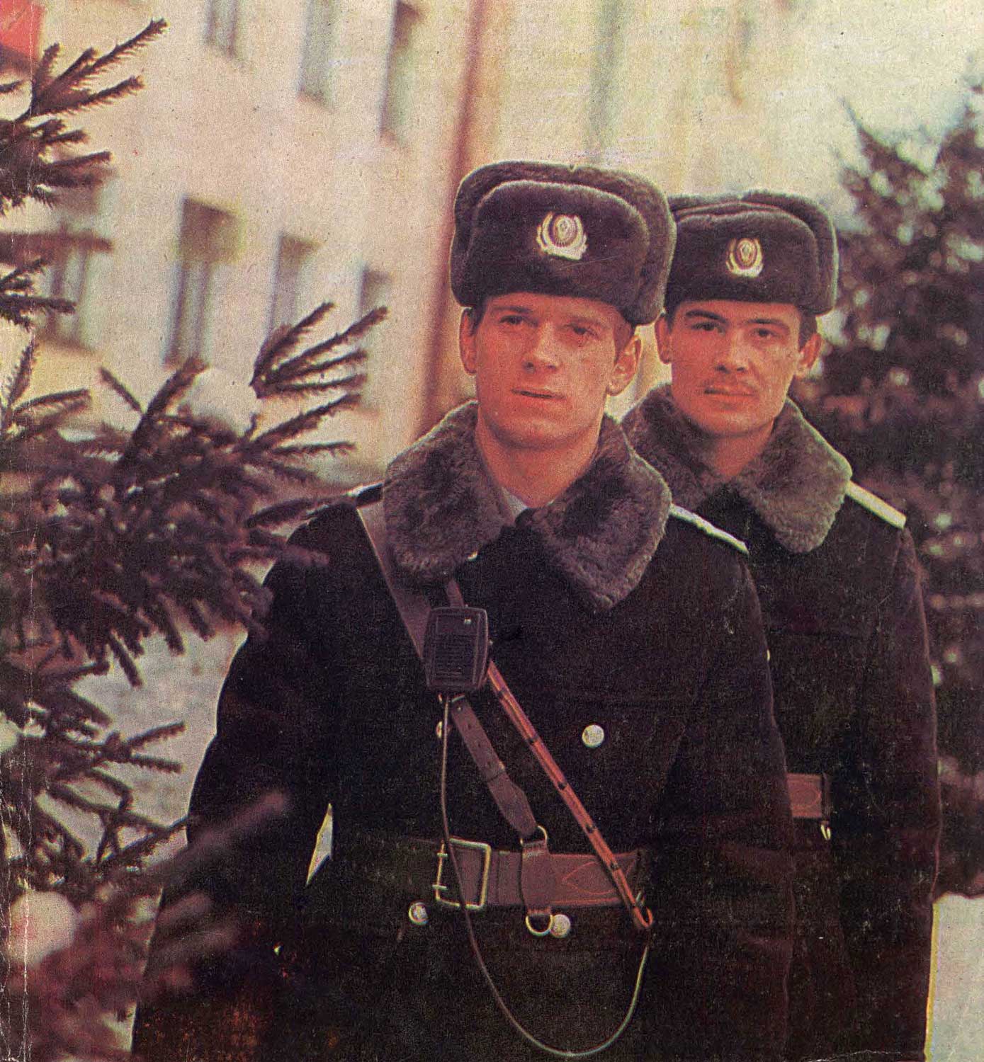 pretich.com/25/soviet-milicia-1983-pretich-ru-22-05-2025-0001.jpg