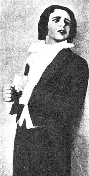 Лемешев. Студия К. С. Станиславского. 1925 год Лемешев. Студия К. С. Станиславского. 1925 год