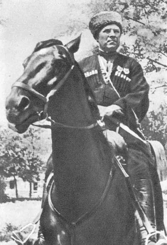 pretich.com/images/articles/scan-151030-0005_soviet-kazak_kondra.jpg